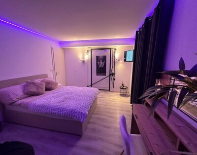Encantadora habitación de prostitución en alquiler en Collombey, Valais