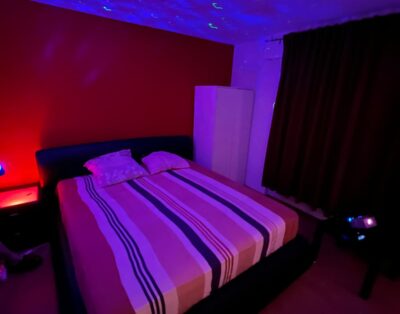 Escort Job legale Prostitution in Bar Vénus, Wallis, Schweiz
