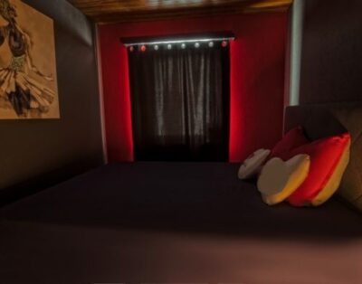 Chambre érotique pour travail sexuel au Red Corner Club, Hindelbank, Bern, Suisse