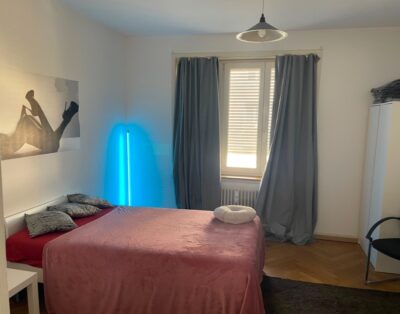 Szexuális munka az Atelier 66 Basel erotikus szobájában
