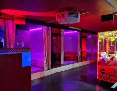 Salle de massage érotique pour travail sexuel dans la prostitution à Sion, Suisse